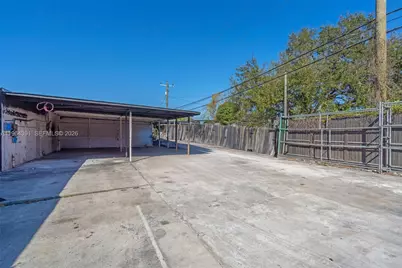 10801 NW 27th Ave, Miami, FL 33167 - Photo 11