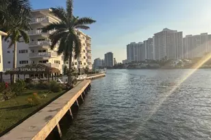 3161 S Ocean Dr, Hallandale Beach, FL 33009 - Photo 29
