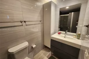 1825 S Ocean Dr, Hallandale Beach, FL 33009 - Photo 15