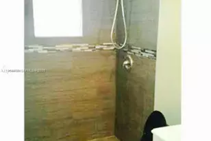 2402 NW 42nd St, Miami, FL 33142 - Photo 19