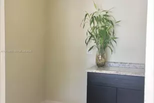 2402 NW 42nd St, Miami, FL 33142 - Photo 27