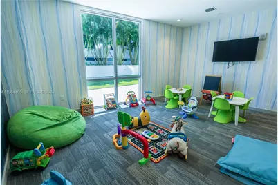 1010 SW 2nd Ave #606, Miami, FL 33130 - Photo 45