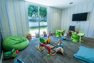 1010 SW 2nd Ave, Miami, FL 33130 - Photo 45