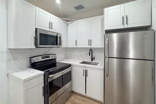 6322 NE 1st Pl, Miami, FL 33138 - Photo 9