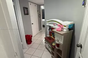 3411 SW 11th St, Miami, FL 33135 - Photo 11