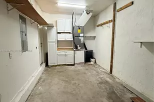 2117 NE 7th St, Homestead, FL 33033 - Photo 27