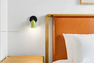 11 NE 6th, Miami, FL 33132 - Photo 19