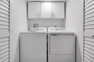 375 SW 32nd Rd, Miami, FL 33129 - Photo 31