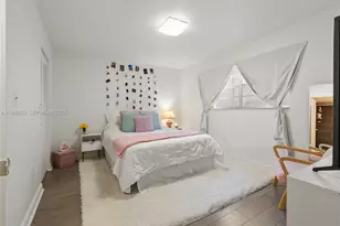 1615 Meridian Ave, Miami Beach, FL 33139 - Photo 7