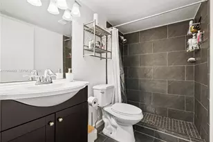 1615 Meridian Ave, Miami Beach, FL 33139 - Photo 9