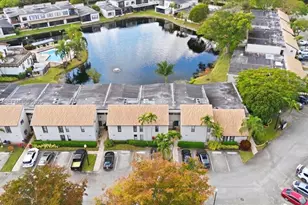 958 Mockingbird Ln, Plantation, FL 33324 - Photo 51