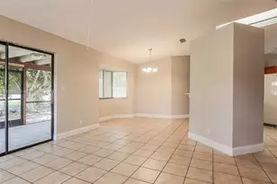 1013 SW 49th Ave, Margate, FL 33068 - Photo 5