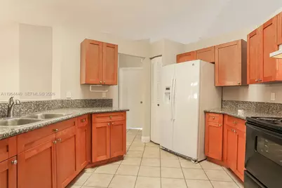 1013 SW 49 Ave, Margate, FL 33068 - Photo 7