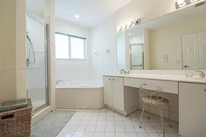 5663 NW 112th Pl #5663, Doral, FL 33178 - Photo 33