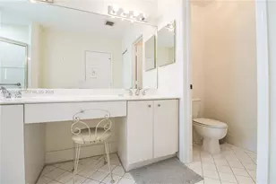 5663 NW 112th Pl, Doral, FL 33178 - Photo 35