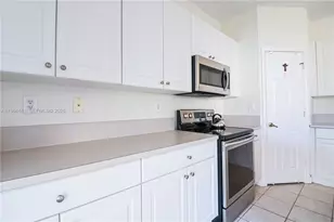 5663 NW 112th Pl, Doral, FL 33178 - Photo 23