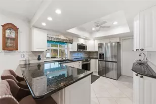 7221 NW 10th Ct, Plantation, FL 33313 - Photo 13