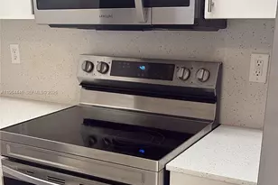 10776 NW 84th Ln, Doral, FL 33178 - Photo 5