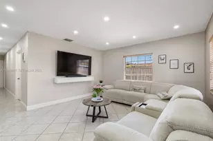 16321 SW 102nd Pl, Miami, FL 33157 - Photo 11