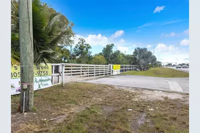 18955 SW Sw Krome Aka 177th Ave, Miami, FL 33187 - Photo 3