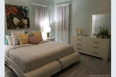 2240 NE 37th Ter, Homestead, FL 33033 - Photo 9