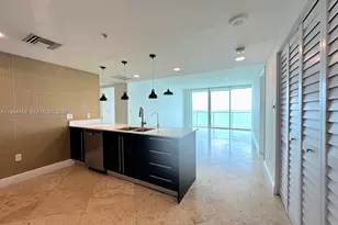 665 NE 25th St, Miami, FL 33137 - Photo 11