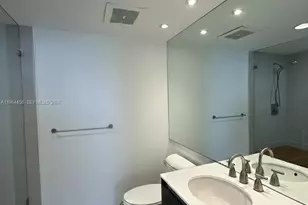 665 NE 25th St, Miami, FL 33137 - Photo 7