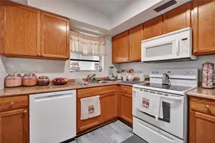 7610 SW 82nd St, Miami, FL 33143 - Photo 17