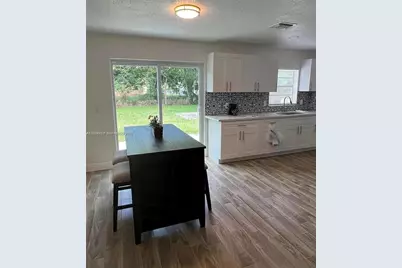 212 N 41st St, Fort Pierce, FL 34947 - Photo 1