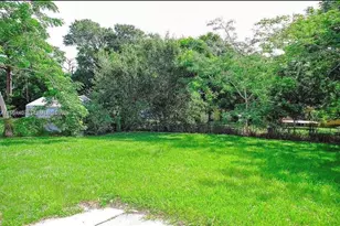 212 N 41st St, Fort Pierce, FL 34947 - Photo 11