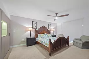 2801 NE 183rd St, Aventura, FL 33160 - Photo 17