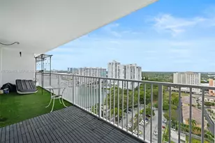 2801 NE 183rd St, Aventura, FL 33160 - Photo 25