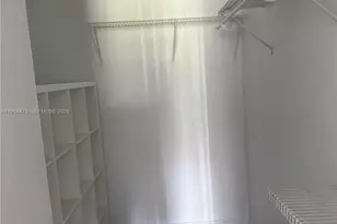 8009 W 6th Ave, Hialeah, FL 33014 - Photo 11