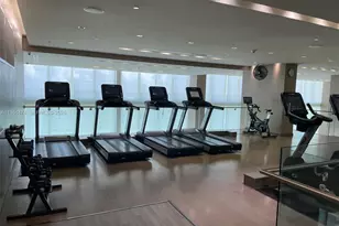 1800 S Ocean Dr, Hallandale Beach, FL 33009 - Photo 29