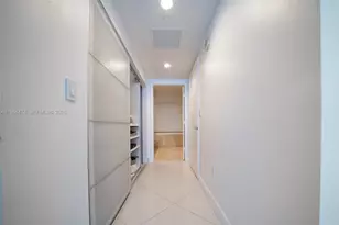 1800 S Ocean Dr, Hallandale Beach, FL 33009 - Photo 17