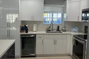 9425 NW 114th Ln, Hialeah Gardens, FL 33018 - Photo 5