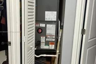 9425 NW 114th Ln, Hialeah Gardens, FL 33018 - Photo 27