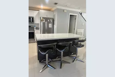 9425 NW 114th Ln #3, Hialeah Gardens, FL 33018 - Photo 7