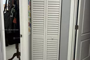 9425 NW 114th Ln, Hialeah Gardens, FL 33018 - Photo 29