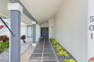 501 NW 78th Way, Plantation, FL 33324 - Photo 11