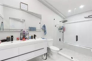 501 NW 78th Way, Plantation, FL 33324 - Photo 25