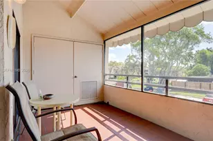 20120 NE 3rd Ct, Miami, FL 33179 - Photo 23