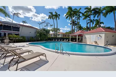 20120 NE 3rd Ct #8, Miami, FL 33179 - Photo 35