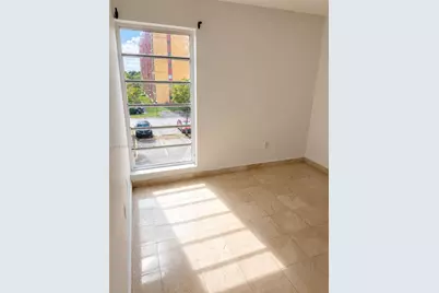 4721 NW 7th St #305-12, Miami, FL 33126 - Photo 3