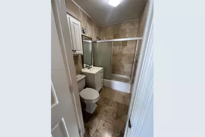 6823 SW 25th St, Miami, FL 33155 - Photo 9