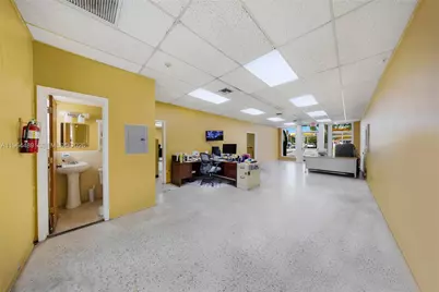 12501 NW 7th Ave, North Miami, FL 33168 - Photo 11