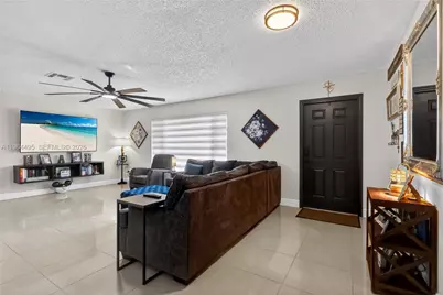 9401 NW 81st Ct, Tamarac, FL 33321 - Photo 5