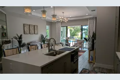 2879 Gin Berry Way, West Palm Beach, FL 33401 - Photo 5