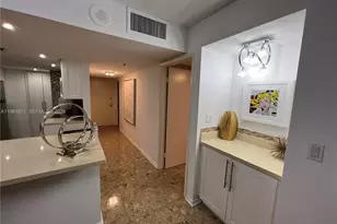 1717 N Bayshore Dr, Miami, FL 33132 - Photo 7