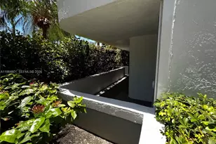 1717 N Bayshore Dr, Miami, FL 33132 - Photo 19